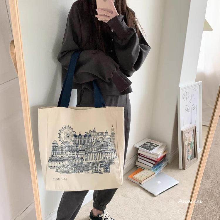 Skyline of London Town National Gallery Tote Bag with Zip - Casualruby