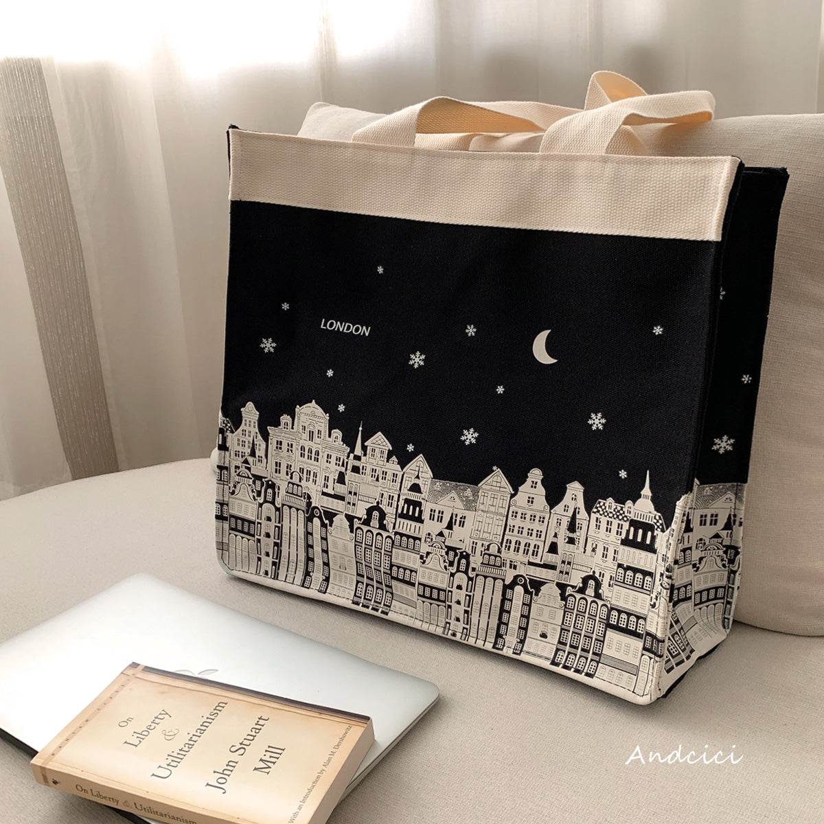 London Night Sky Black Tote Bag with Zip - Casualruby