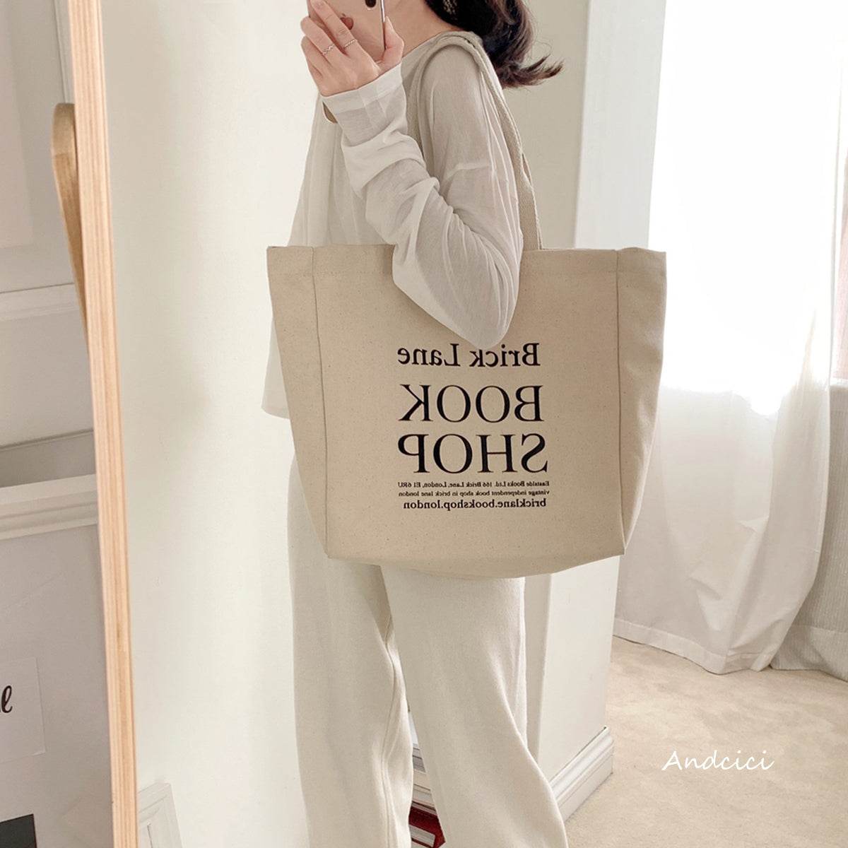 London Brick Lane Bookshop Tote Bag - Casualruby