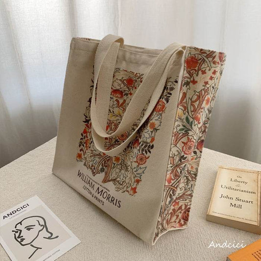 William Morris “Vintage Flower” - Casualruby