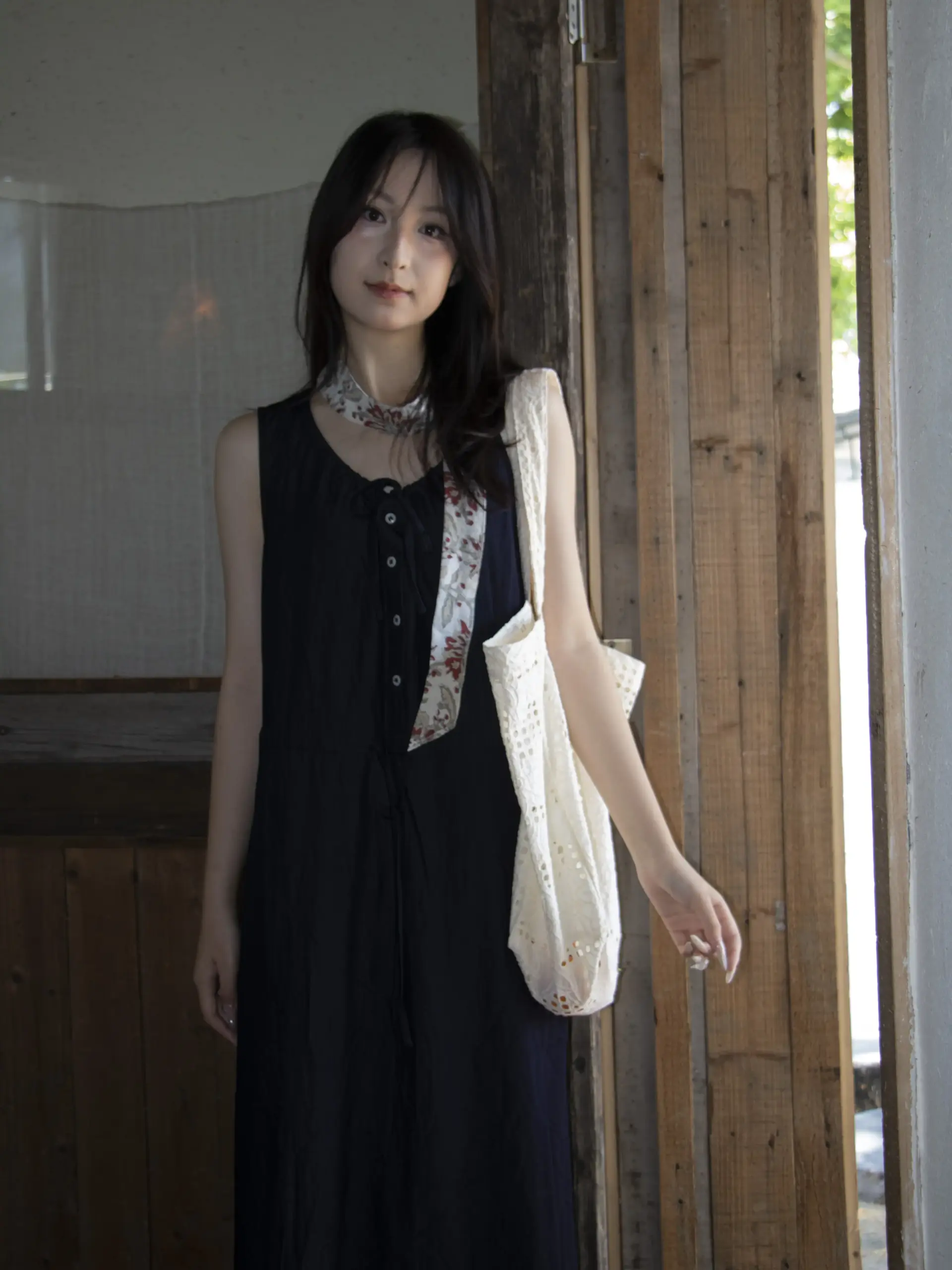 Casualruby© Embroidered Hollow-Out Large Tote Bag