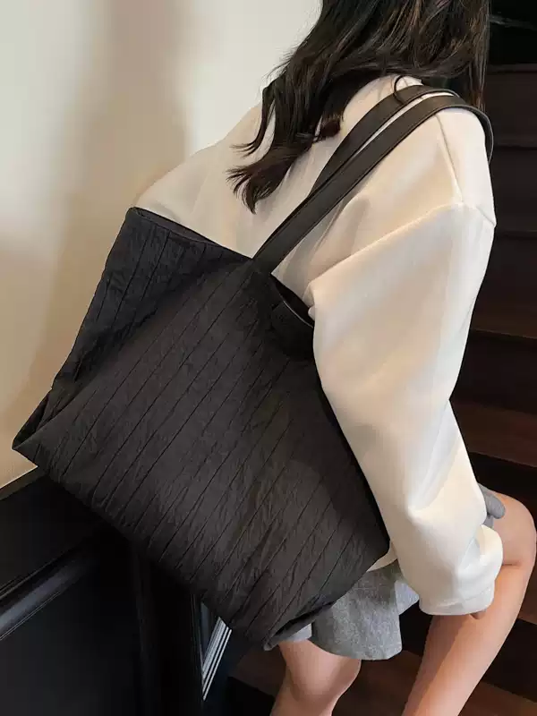Casualruby© Oversized Canvas Tote Bag for Daily Commute